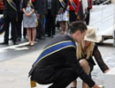Principals laying a wreath at the Kirkin of the Cornet